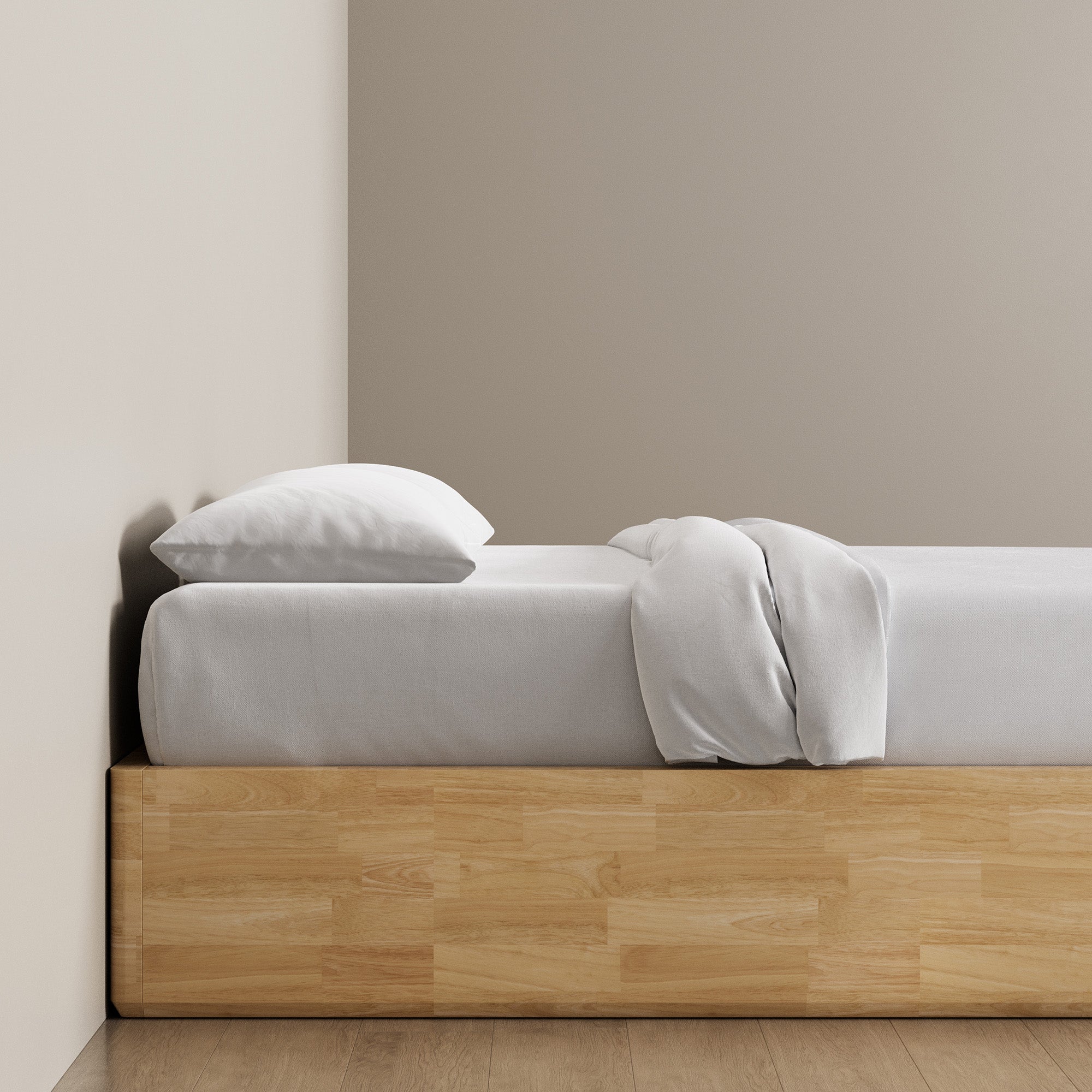 Surround Bed