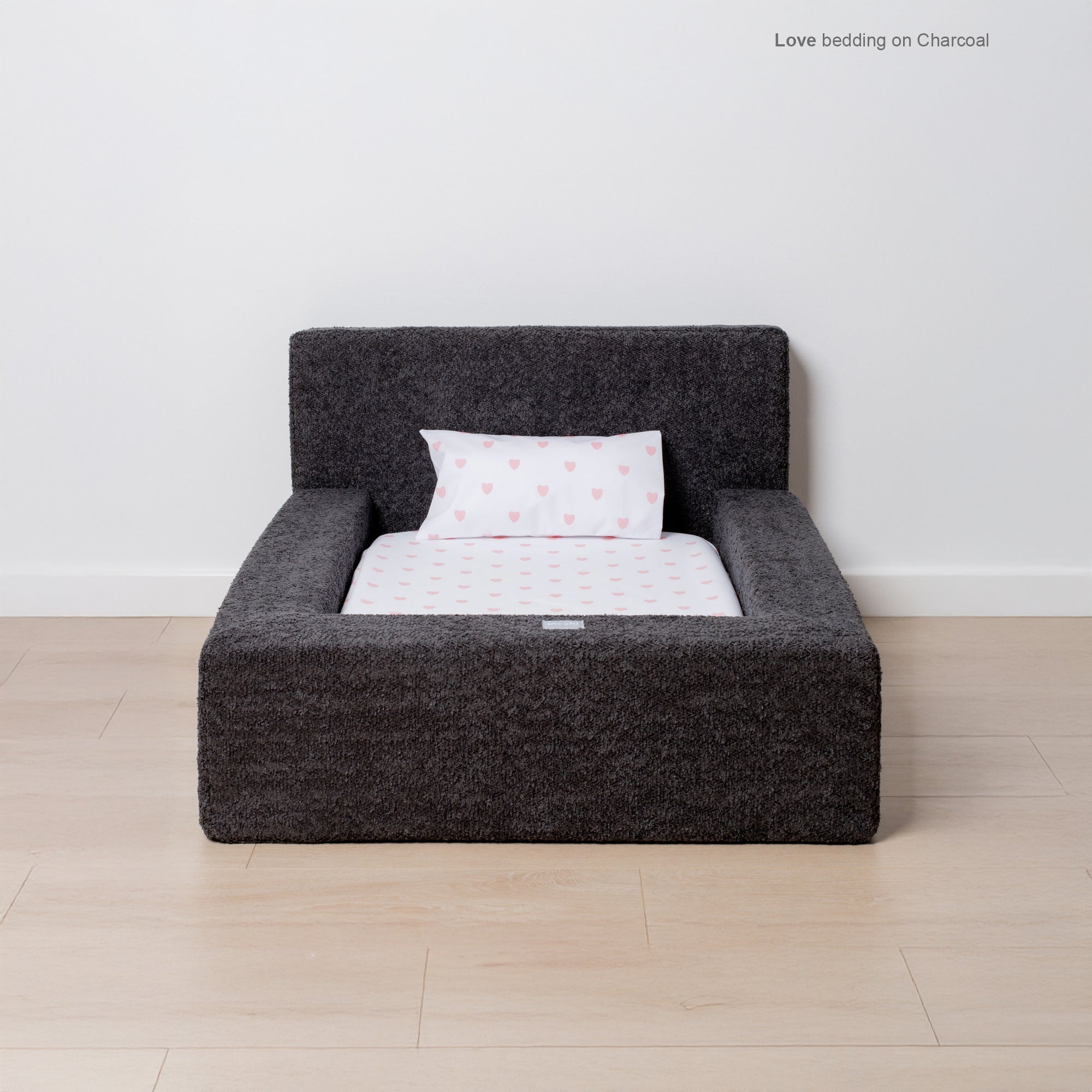 Love Print Dog Bedding Set